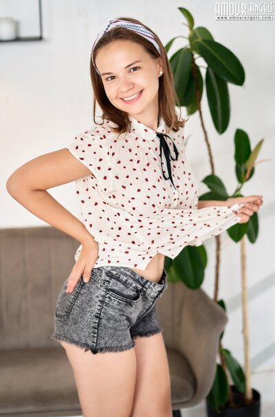 Yenn Cat Intimate By Amour Angels - photo 04
