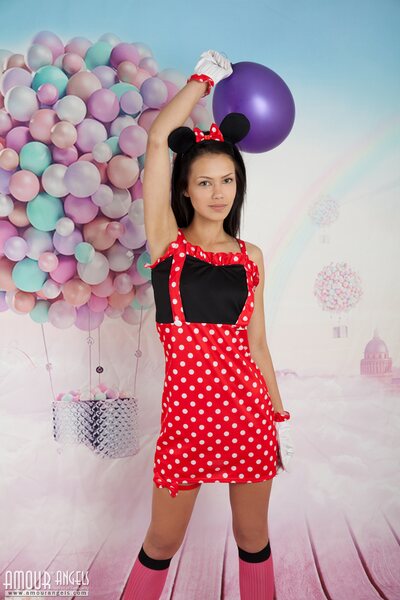 Lada Effortless Movement By Amour Angels - photo 01