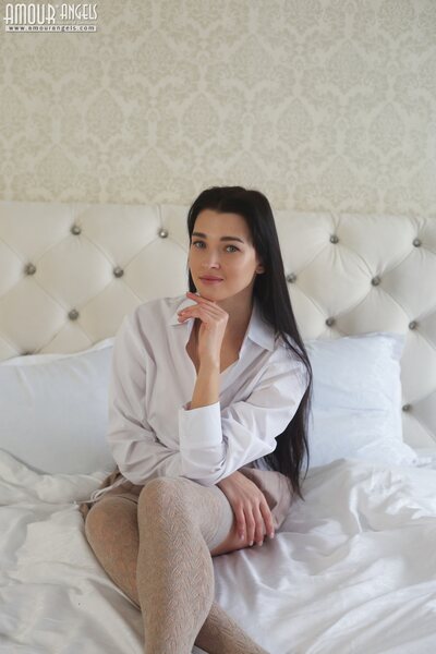 Vlada Open Pleasure By Amour Angels - photo 00