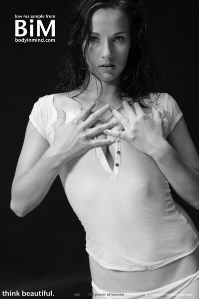 Cat Power By Body In Mind - photo 00