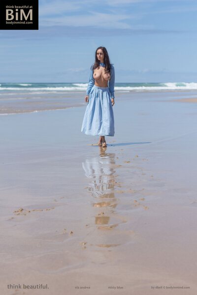 Ela Misty Blue - photo 03
