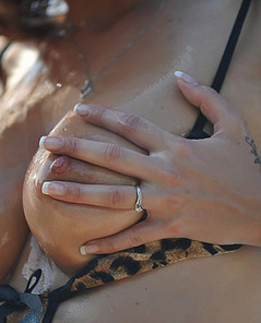 Hayley Marie Canicule