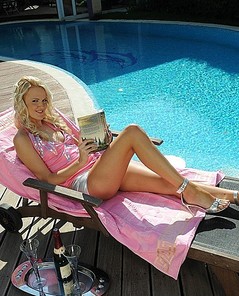 Slim new girl Andrea Francis