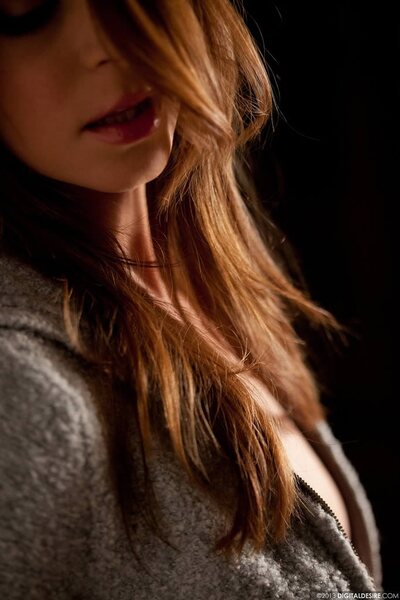 Amber Sym Erotic Nudes By Digital Desire - photo 03