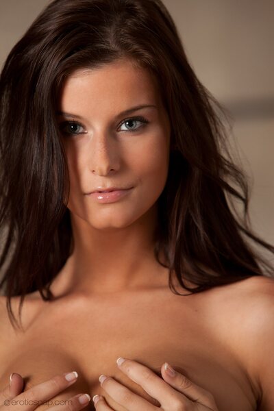 Megan Glamour Girl - photo 08