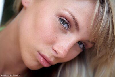 Danae by Erro - photo 13