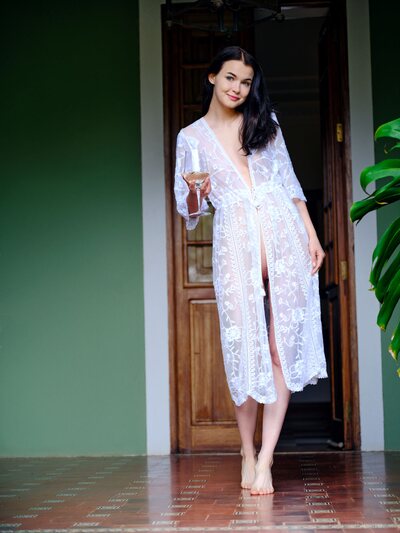 Tutsi Lounging In Lace Robe On The Terrace With Gentle Charm  - photo 00