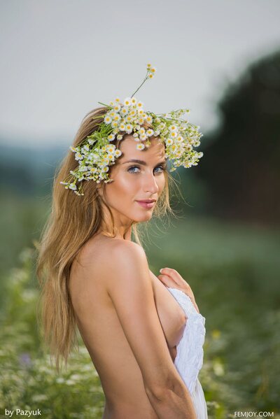 Rena Pure By Femjoy - photo 02