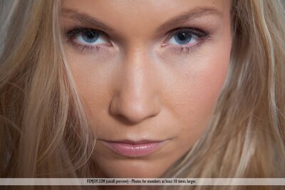 Lizzy Merova Private Show - photo 14