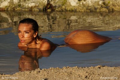 Amber A Bathed In Desire By Femjoy - photo 08
