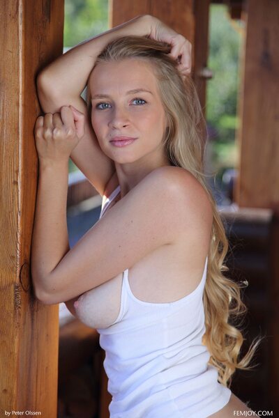 Penelope G Be Filthy By Femjoy - photo 02