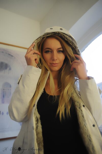 Naughty Hayley-Marie Coppin - photo 02