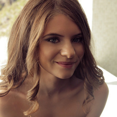 Alice March profile picture