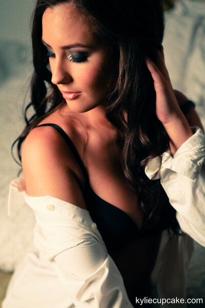 Kylie Cupcake Hey Guys - photo 05