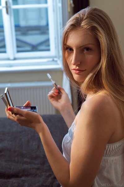 Bretona Ichera By Met Art - photo 01