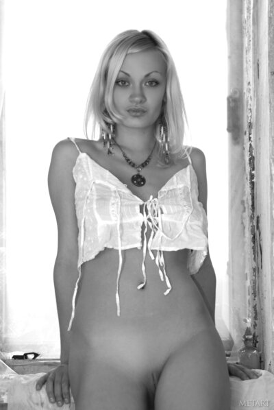 Met Art Presenting Daria Part 1 - photo 08