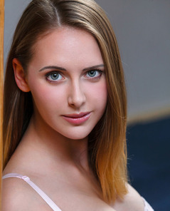 Odena Step It Up By Met Art