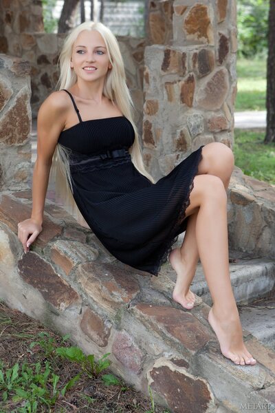 Alysha A Met Art blonde - photo 14