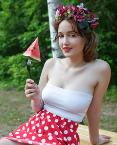 Rokki Polka Dot Picnic By Met Art