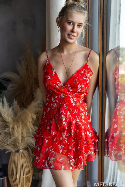 Red Floral Dress To Windowlight Nude Glamour With Casey - photo 01