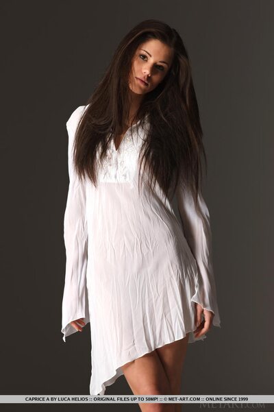 Caprice in a great shape - photo 11