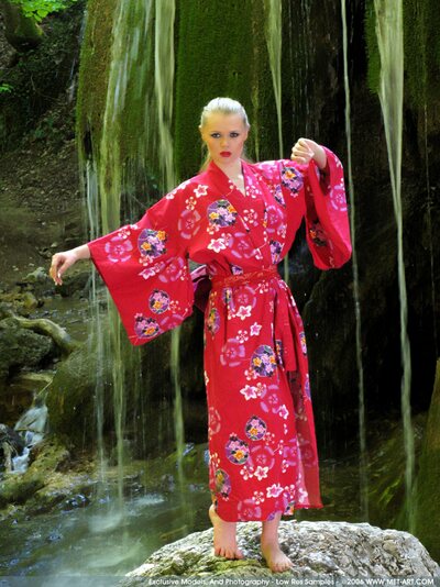 Danielle waterfall - photo 09