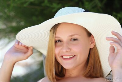 Taya Summer Reading By MPL Studios - photo 01