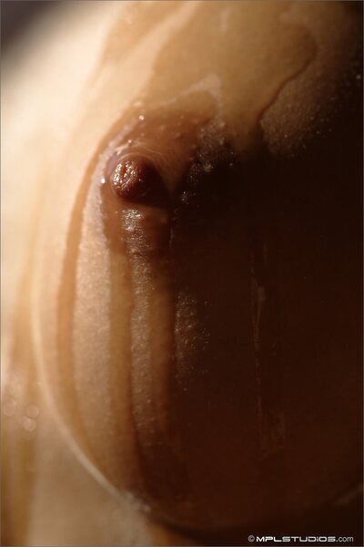 Angela Bodyscape Outer Limits By MPL Studios - photo 03