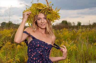 Emily Grace Vinotok By MPL Studios - photo 01