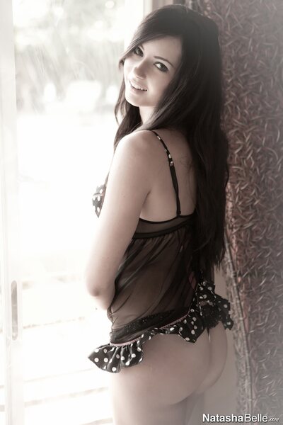 Sensual Natasha Belle - photo 09