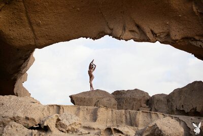 Joy Lamore No Limits By Playboy - photo 01