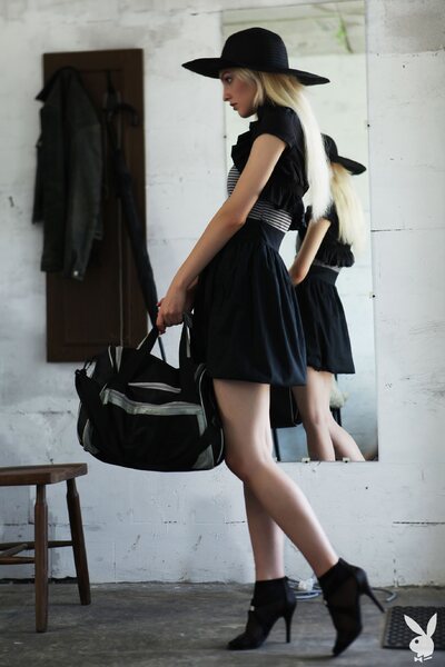 Kira Pop Of Color By Playboy - photo 00