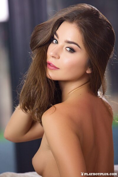 Lilii In Naked & Chill By Playboy - photo 02