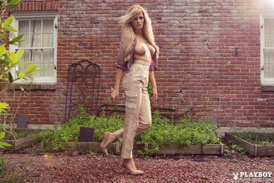 Stephanie Branton Temptation - photo 08
