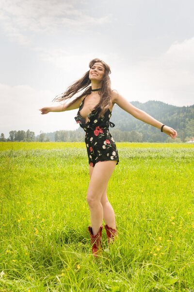 Muirina Fae Passion Fields By Playboy - photo 02