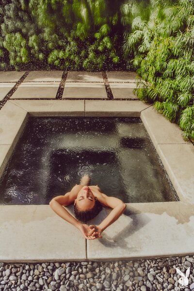 Genevieve Liberte Radiant Waters By Playboy - photo 06