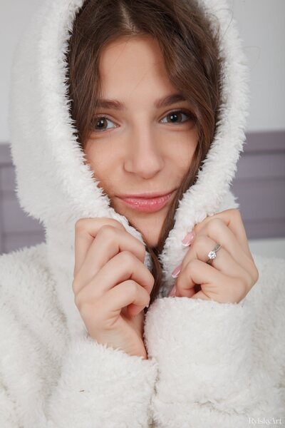Yanetta Zimni By Rylsky Art - photo 01