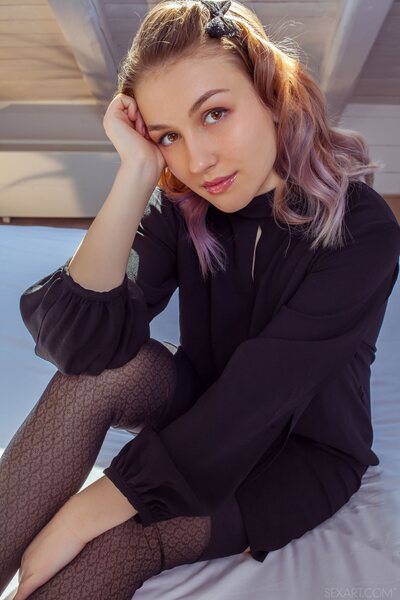 Isabele Daylight By Sex Art - photo 01