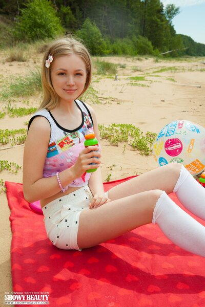 Lea Warm Weekends By Showy Beauty - photo 02
