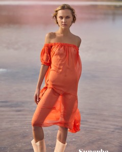 Hannah Ray Dead Sea Poems By Superbe Models