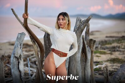 Georgina Cortez Driftwood By Superbe Models - photo 00