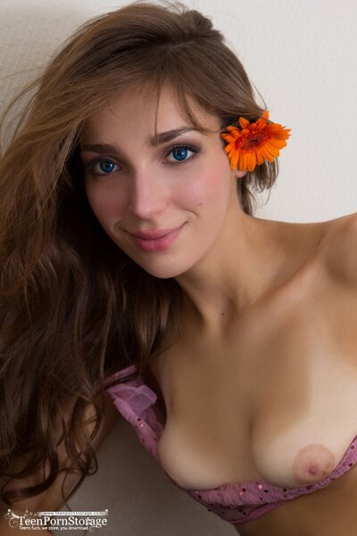 Peach Deep Desires By Teen Porn Storage - photo 15