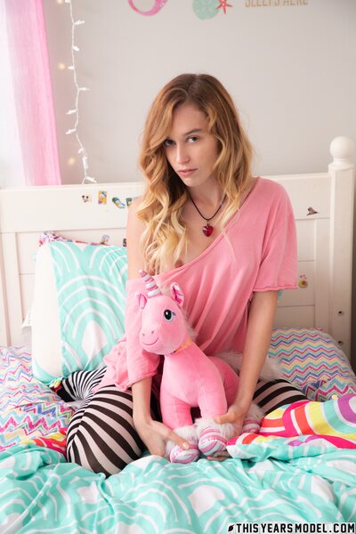 Samantha Styles And Unicorn By This Years Model - photo 01