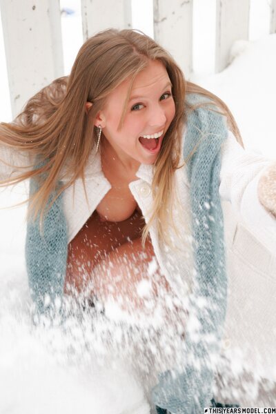 Dawson Miller Snow Flashing By This Years Model - photo 02