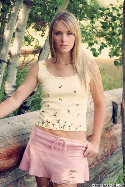 A Jewel In Nature By This Years Model - photo 01