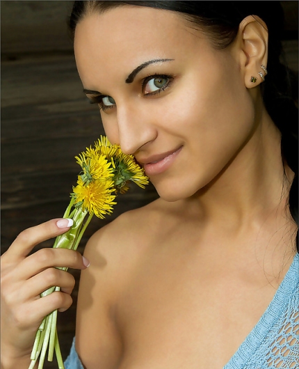 Viola D aka Marjana from MPL Studio