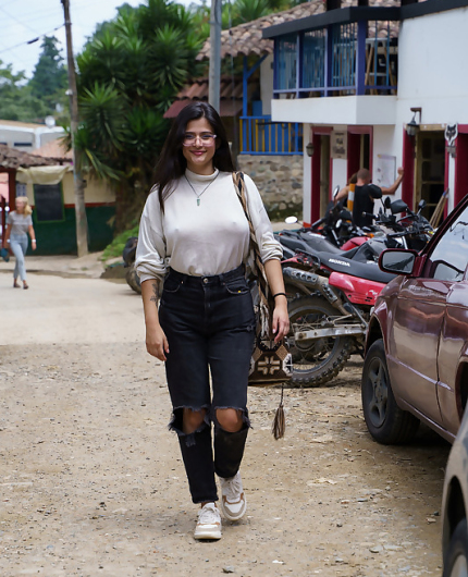 Playful Outdoor Tease With Pamela Cuevano Flashing In Her Car