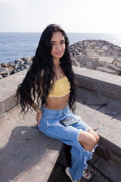 Dulce Innocent Walk By Watch 4 Beauty - photo 00