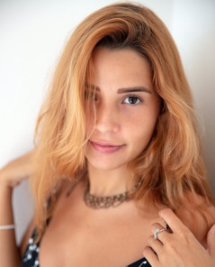 Agatha Vega Forever Happy By Watch 4 Beauty
