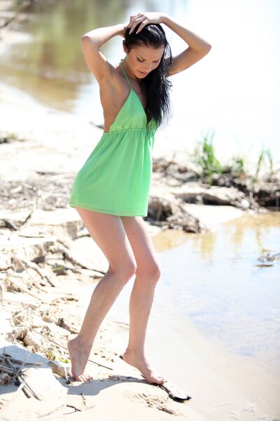 Emma Sand Track By Zemani - photo 01